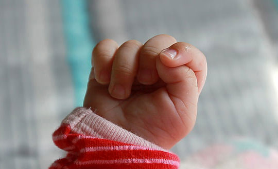 如何起個文化高雅有內(nèi)涵的女孩名字大全？名字對于人的重要性不言而喻，對一個人的身心有著潛移默化的影響，那么在為女孩取名時有哪些過目不忘的好名字呢。每一個父母在孩子出生的那一刻都是幸福的，孩子的一生似乎都在父母的眼中；或年輕，或漫長。給孩子起個內(nèi)涵的女孩名字，讓其有個美好的開頭；以下過目不忘的文化高雅有內(nèi)涵的女孩名字大全分享給大家，父母們可以細細挑選。  文化高雅有內(nèi)涵的女孩名字大全：詩意洋氣有意蘊