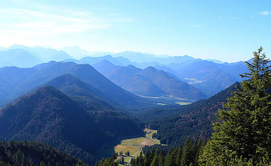 男寶寶取名字大全免費：帶寓意的詩詞名字