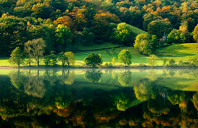 一聽很很陽光吉利微信名字（4個字網名）