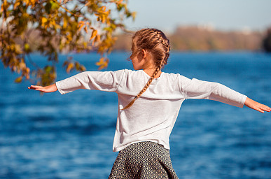 孩子起名字女孩:驚美人間的女孩名