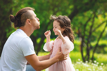 女孩起名丨端莊大方的女孩名，陽光不綠茶，走到哪都被寵愛
