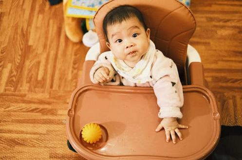 男孩起名丨蔣姓男孩寓意堅(jiān)強(qiáng)勇敢的名字