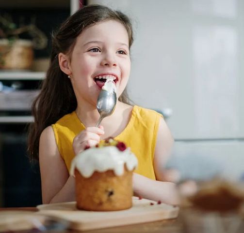 姓盛的女孩名字高雅一點的，端莊婉約，高雅有內涵