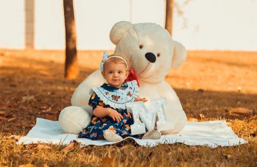 萱字一般人壓不住嗎 萱字搭配什么字富有詩意的？